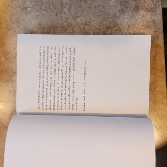 The Rule of Three fiction book by Eric Walters - Picture 3 of 4